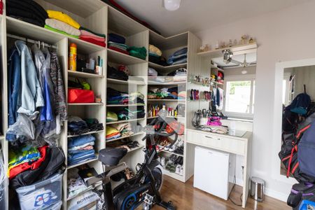 Apartamento à venda com 115m², 2 quartos e 2 vagasCloset