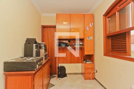 Casa à venda com 175m², 3 quartos e 2 vagas Casa à venda com 175m², 3 quartos e 2 vagasSuíte 3