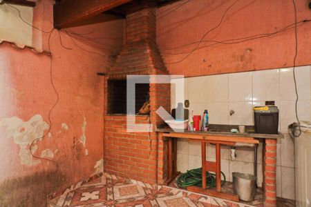 Casa à venda com 175m², 3 quartos e 2 vagas Casa à venda com 175m², 3 quartos e 2 vagasÁrea externa