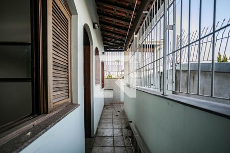 Casa para alugar com 288m², 4 quartos e 15 vagas Casa para alugar com 288m², 4 quartos e 15 vagasÁrea de Serviço