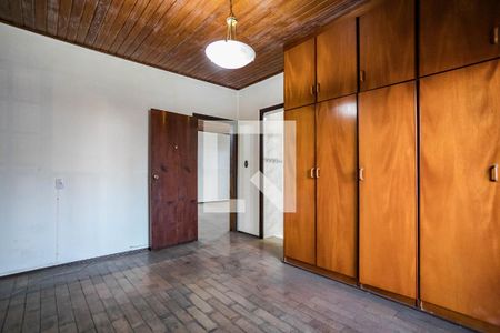 Casa para alugar com 288m², 4 quartos e 15 vagas Casa para alugar com 288m², 4 quartos e 15 vagasQuarto 2