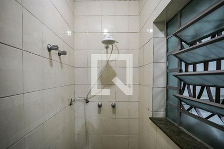 Casa para alugar com 288m², 4 quartos e 15 vagas Casa para alugar com 288m², 4 quartos e 15 vagasBanheiro de Serviço