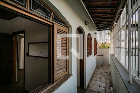 Casa para alugar com 288m², 4 quartos e 15 vagas Casa para alugar com 288m², 4 quartos e 15 vagasÁrea de Serviço