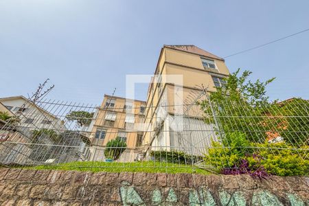 Apartamento à venda com 52m², 2 quartos e 1 vaga Apartamento à venda com 52m², 2 quartos e 1 vagaFachada