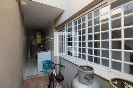 Casa à venda com 150m², 4 quartos e 3 vagasÁrea de Serviço