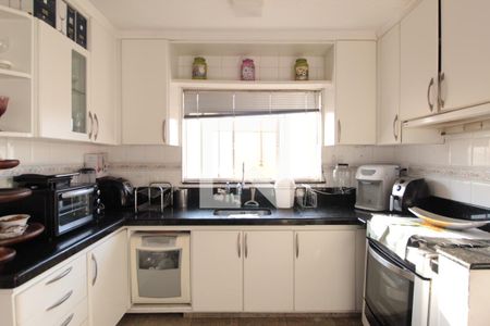 Casa à venda com 150m², 4 quartos e 3 vagasCozinha