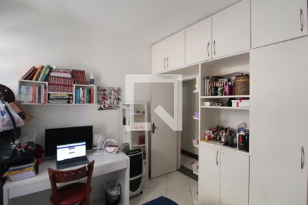 Casa à venda com 150m², 4 quartos e 3 vagasQuarto 1