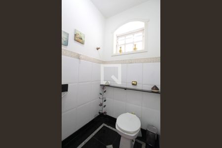 Casa à venda com 150m², 4 quartos e 3 vagasLavabo