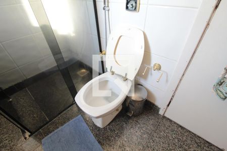 Casa à venda com 150m², 4 quartos e 3 vagasSuíte