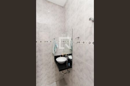 Casa à venda com 160m², 2 quartos e 2 vagas Casa à venda com 160m², 2 quartos e 2 vagasCasa 2 - Lavabo