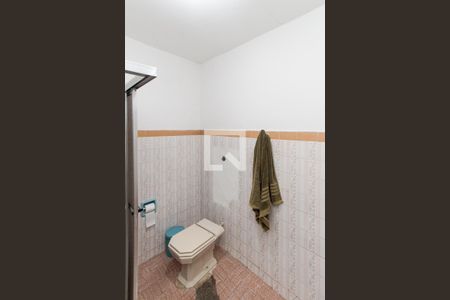 Casa à venda com 160m², 2 quartos e 2 vagas Casa à venda com 160m², 2 quartos e 2 vagasCasa 1 - Banheiro