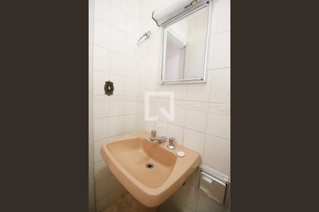 Casa para alugar com 250m², 3 quartos e 6 vagasBanheiro da Suíte