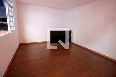 Casa para alugar com 250m², 3 quartos e 6 vagasQuarto de Serviço