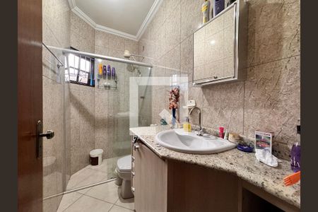 Casa à venda com 132m², 3 quartos e 4 vagasBanheiro da Suíte