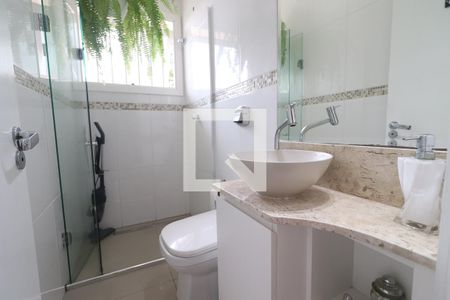 Casa à venda com 204m², 4 quartos e 2 vagasBanheiro