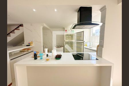 Apartamento para alugar com 100m², 2 quartos e 1 vagaCozinha