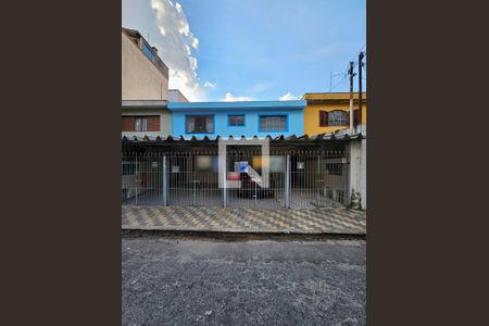 Apartamento à venda com 69m², 2 quartos e 1 vaga Apartamento à venda com 69m², 2 quartos e 1 vagaFachada