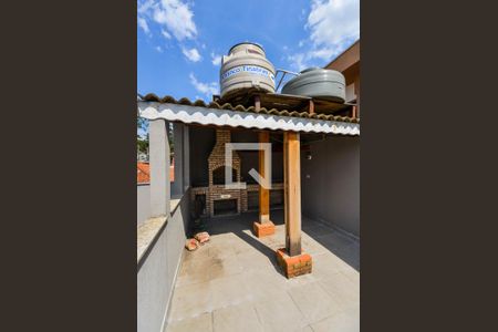 Casa à venda com 390m², 3 quartos e 3 vagas Casa à venda com 390m², 3 quartos e 3 vagasVaranda com Churrasqueira