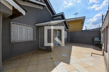 Casa à venda com 390m², 3 quartos e 3 vagas Casa à venda com 390m², 3 quartos e 3 vagasGaragem