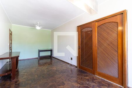 Sala de apartamento para alugar com 2 quartos, 75m² em Cambuí, Campinas
