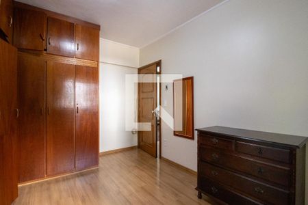 Quarto 2 de apartamento para alugar com 2 quartos, 75m² em Cambuí, Campinas