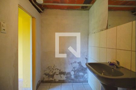 Casa à venda com 250m², 3 quartos e 2 vagas Casa à venda com 250m², 3 quartos e 2 vagasBanheiro de Serviço