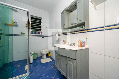 Casa à venda com 200m², 3 quartos e 2 vagas Casa à venda com 200m², 3 quartos e 2 vagasBanheiro