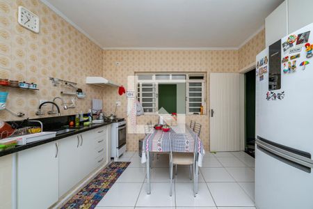 Casa à venda com 200m², 3 quartos e 2 vagas Casa à venda com 200m², 3 quartos e 2 vagasCozinha