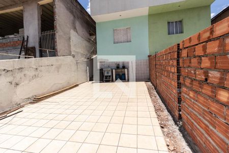 Casa à venda com 180m², 4 quartos e 2 vagas Casa à venda com 180m², 4 quartos e 2 vagasÁrea de serviço 2