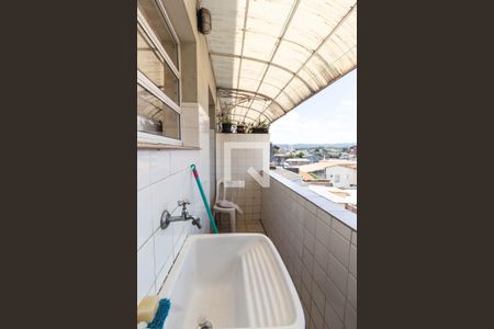 Casa à venda com 180m², 4 quartos e 2 vagas Casa à venda com 180m², 4 quartos e 2 vagasÁrea de serviço 1