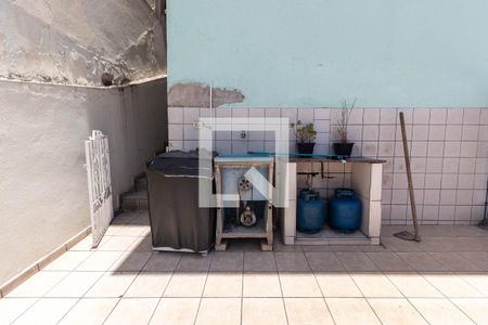 Casa à venda com 180m², 4 quartos e 2 vagas Casa à venda com 180m², 4 quartos e 2 vagasÁrea de serviço 2