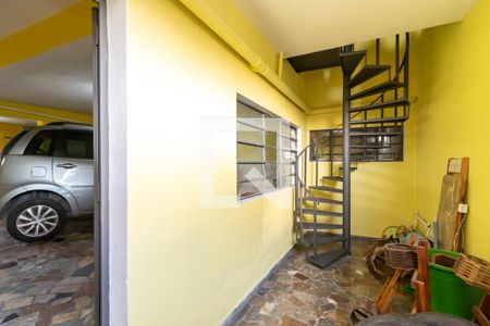 Casa para alugar com 350m², 3 quartos e 5 vagasQuintal dos Fundos