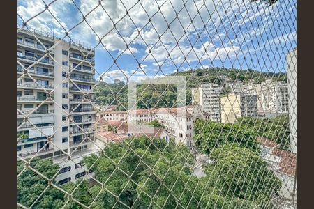 Apartamento à venda com 210m², 4 quartos e 3 vagas Apartamento à venda com 210m², 4 quartos e 3 vagasVaranda da Sala - Vista