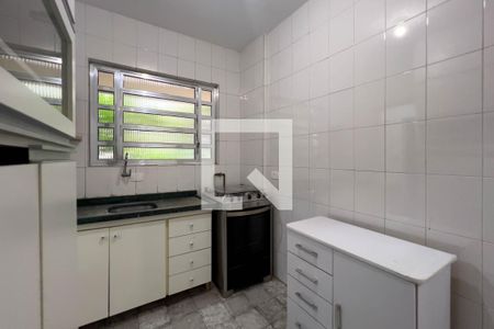 Apartamento à venda com 53m², 2 quartos e sem vaga Apartamento à venda com 53m², 2 quartos e sem vagaCozinha