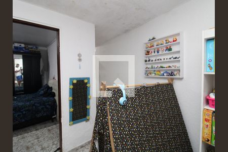 Casa à venda com 100m², 2 quartos e sem vagaSuíte