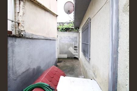 Casa à venda com 100m², 2 quartos e sem vagaQuintal