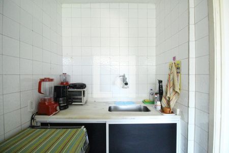 Apartamento à venda com 56m², 2 quartos e 1 vagaCozinha