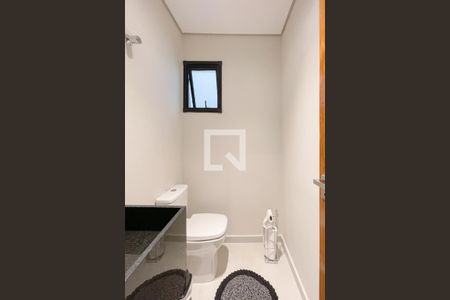 Casa à venda com 175m², 3 quartos e 4 vagas Casa à venda com 175m², 3 quartos e 4 vagasLavabo