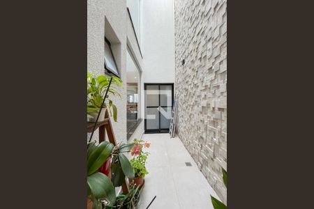Casa à venda com 175m², 3 quartos e 4 vagas Casa à venda com 175m², 3 quartos e 4 vagasJardim de Inverno