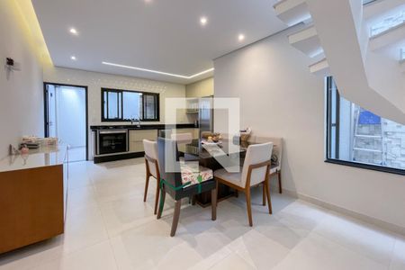 Casa à venda com 175m², 3 quartos e 4 vagas Casa à venda com 175m², 3 quartos e 4 vagasSala de Jantar