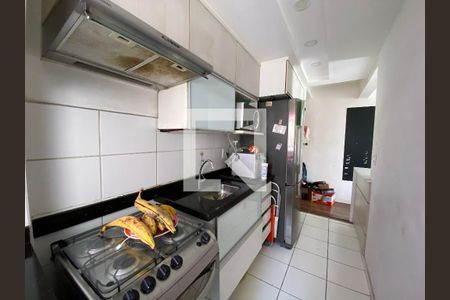 Apartamento à venda com 65m², 3 quartos e 1 vaga Apartamento à venda com 65m², 3 quartos e 1 vagaCozinha e Área de Serviço