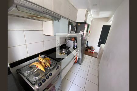Apartamento à venda com 65m², 3 quartos e 1 vaga Apartamento à venda com 65m², 3 quartos e 1 vagaCozinha e Área de Serviço