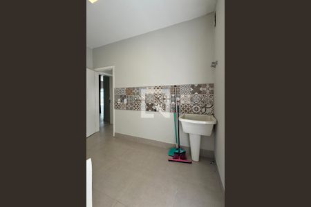 Casa de condomínio à venda com 500m², 3 quartos e 4 vagasÁrea de Serviço