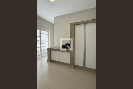 Casa de condomínio à venda com 500m², 3 quartos e 4 vagasÁrea de Serviço