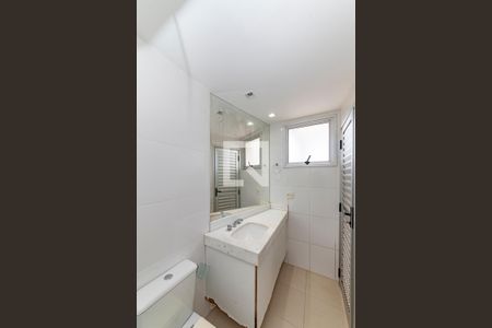 Apartamento para alugar com 180m², 2 quartos e 3 vagas Apartamento para alugar com 180m², 2 quartos e 3 vagasBanheiro Social 2