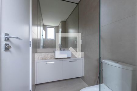 Apartamento à venda com 150m², 4 quartos e 3 vagas Apartamento à venda com 150m², 4 quartos e 3 vagasBanheiro