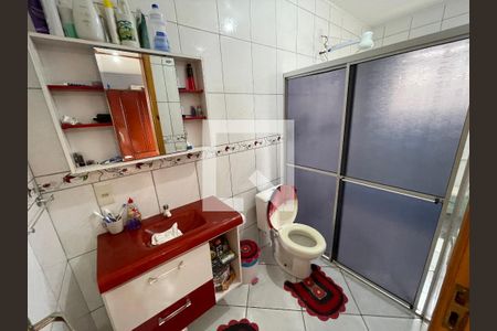 Casa à venda com 550m², 4 quartos e 2 vagas Casa à venda com 550m², 4 quartos e 2 vagasBanheiro 1