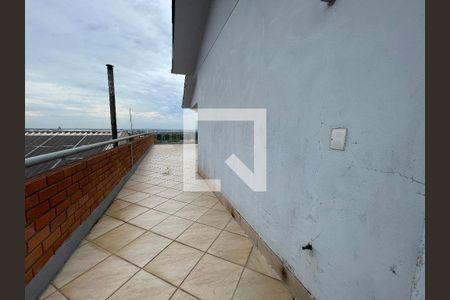 Casa à venda com 550m², 4 quartos e 2 vagas Casa à venda com 550m², 4 quartos e 2 vagasÁrea Externa