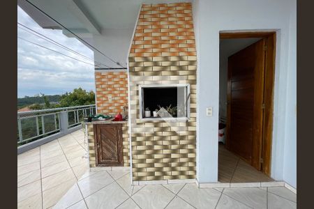Casa à venda com 550m², 4 quartos e 2 vagas Casa à venda com 550m², 4 quartos e 2 vagasÁrea Externa
