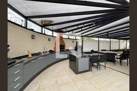 Casa de condomínio à venda com 264m², 4 quartos e 3 vagasÁrea externa